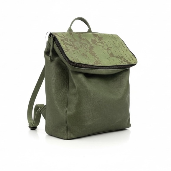 ona villier Handbags - 💐ONA VILLIER💐Olive HANDCRAFTED Leather Backpack